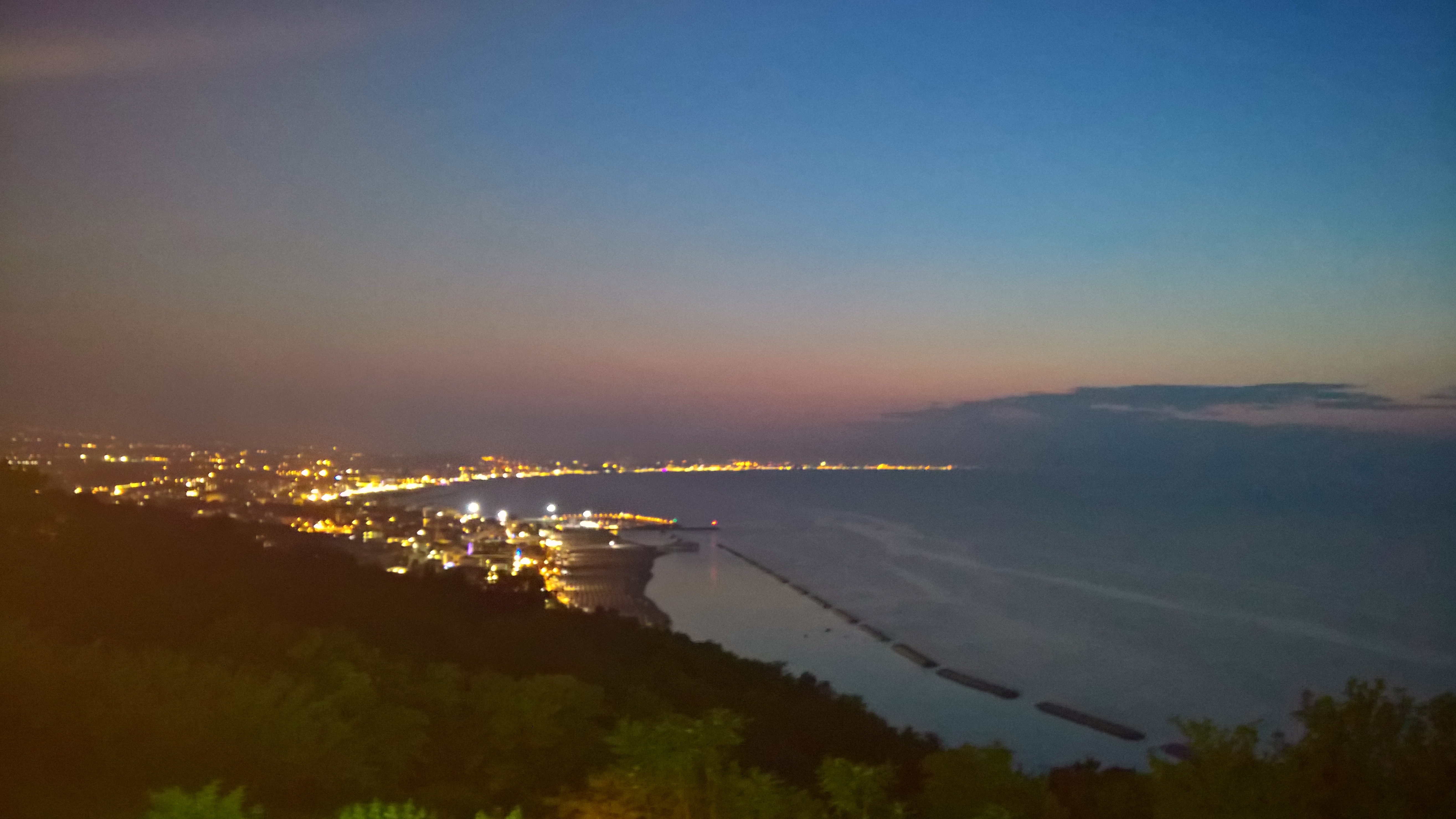 WP 20170615 21 47 15 Rich